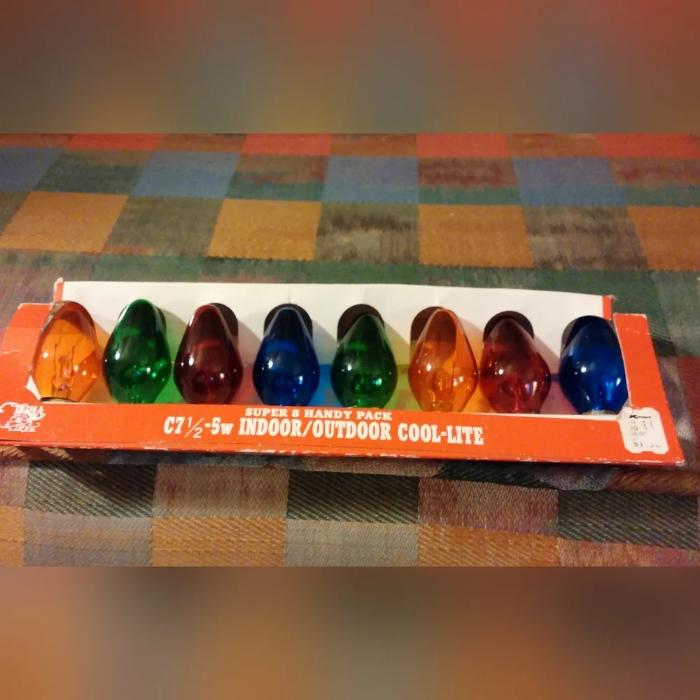 Vintage Christmas Bulbs Cool Lite Indoor Outdoor C 7 1/2 5 Watt Super 8 Kmart